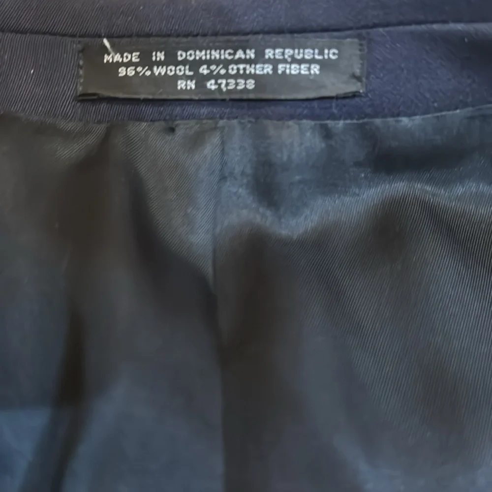 Jones of New‎ York classic navy blue blazer Great condition